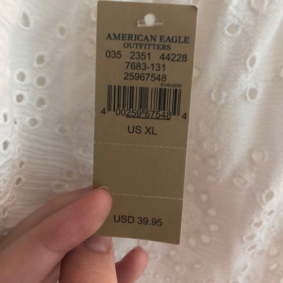 white blouse - Picture 4 of 4